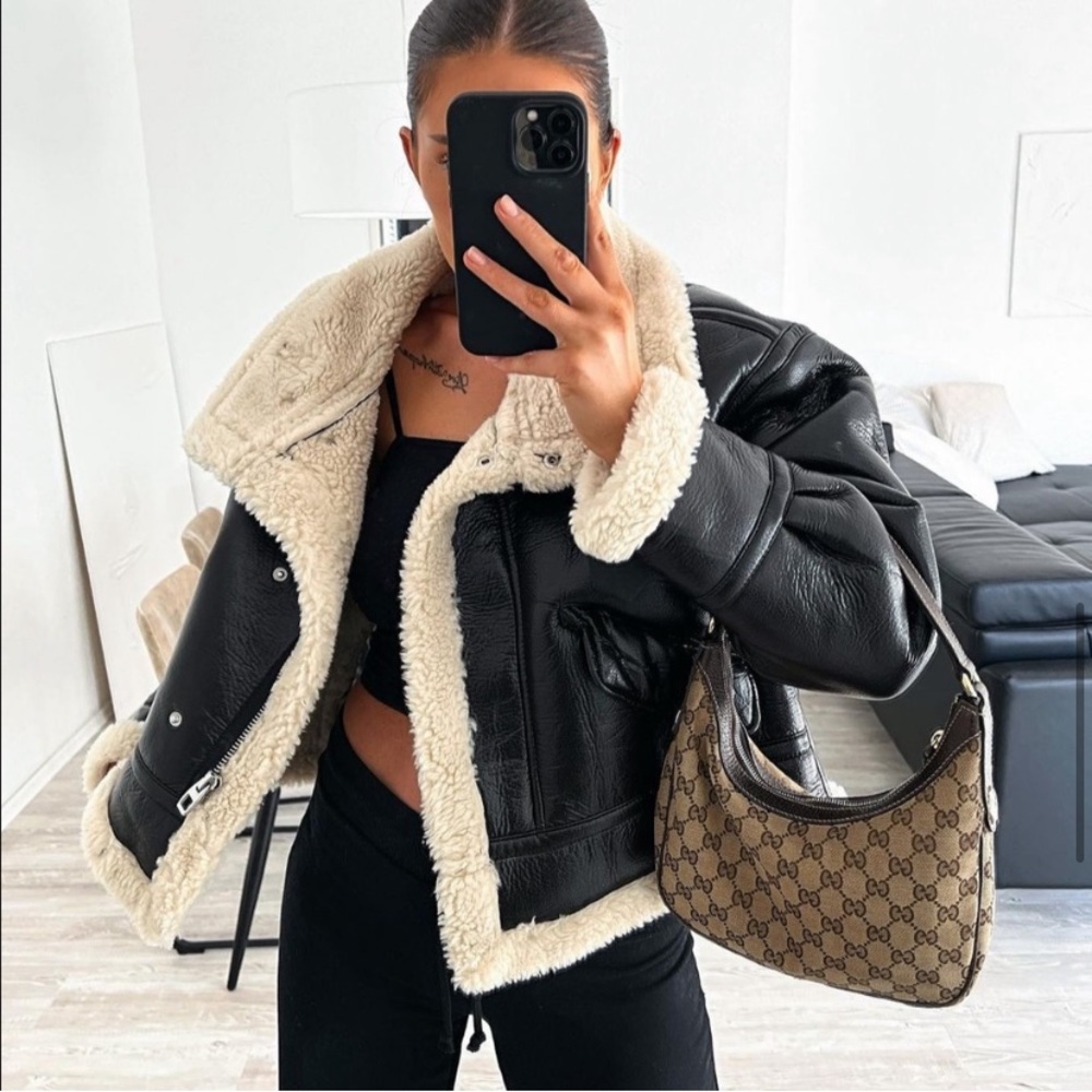 🔥LAST 1 LEFT!!🔥 ZARA NWT Bloggers Favorite Faux Leather Fleece Collar Jacket - Picture 6 of 16